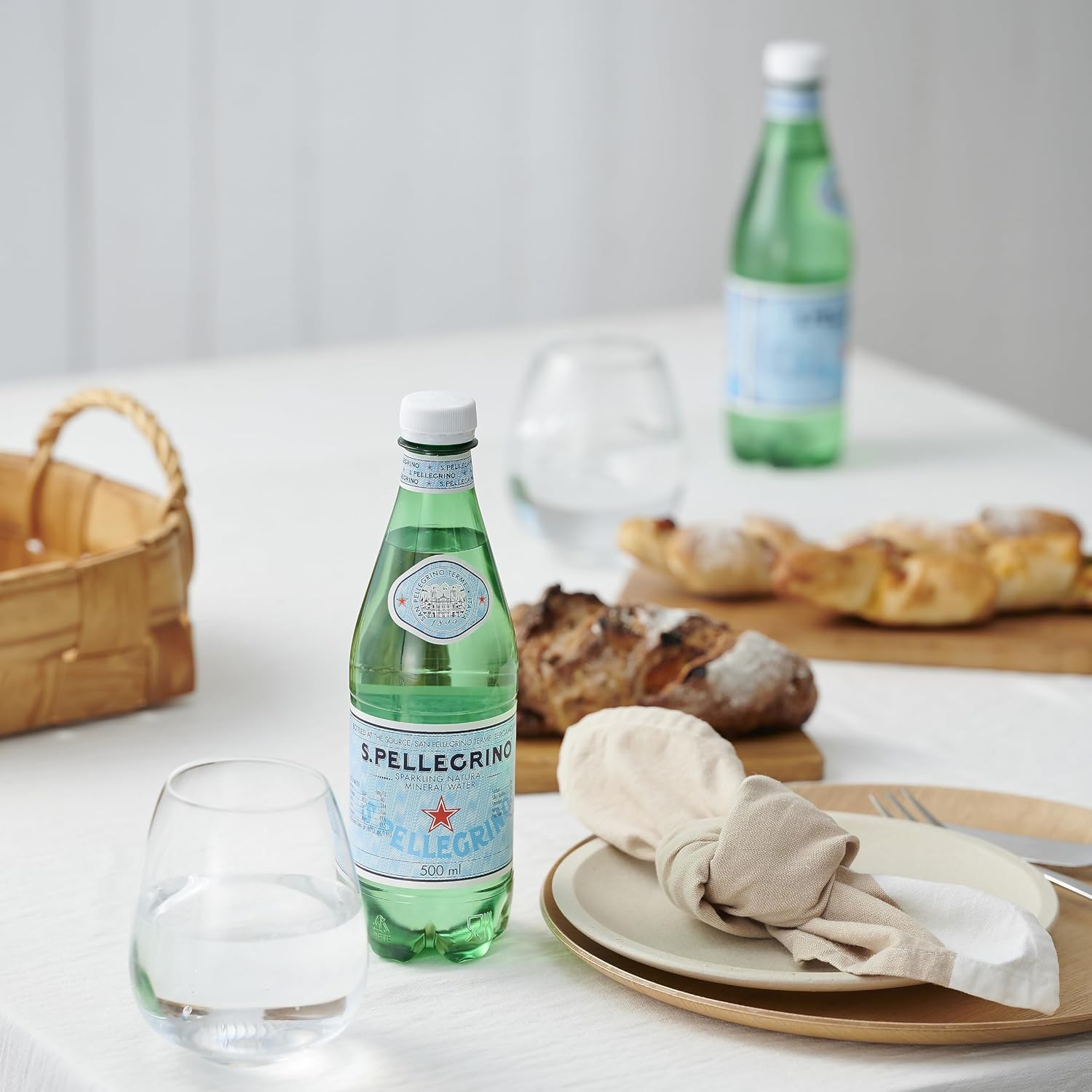 Натуральная минеральная вода S.Pellegrino (газированная) 16,9 жидких унций (500 мл) х 24 бутылки (прямой импорт) ПЭТ 500 мл, фото 4
