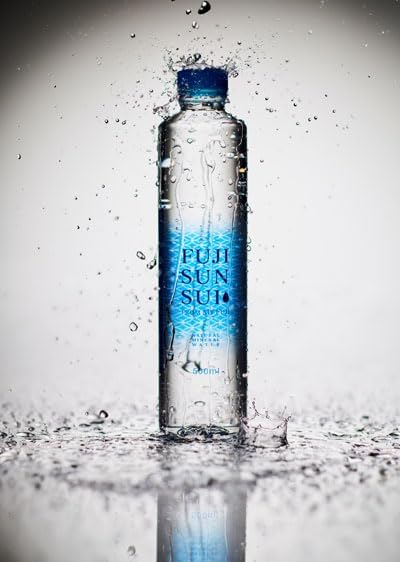 Вода из источника Фудзи, Природная вода с горы Фудзи, которую легко пить без подогрева, 16,9 жидких унций (500 мл) х 24 бутылки, 48 бутылок, Диоксид кремния, 0,06 жидких унций (17 мг) /л PFAS, Необнаруженная мягкая вода, фото 8