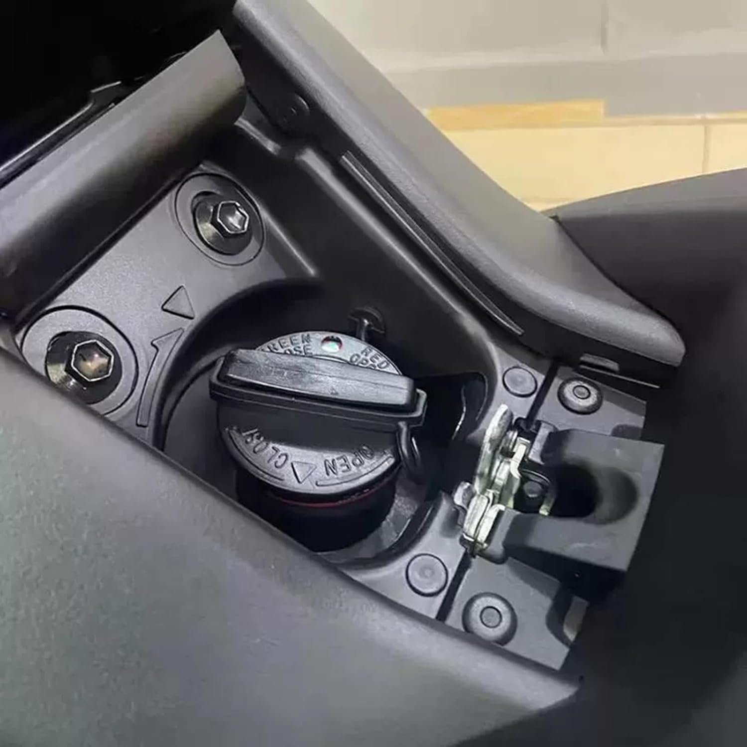 Крышка топливного бака Kemy NMAX125 NMAX155 XMAX250 Крышка топливного бака Автомобильные принадлежности Крышка масляного бака Крышка маслозаборника Газовая крышка Топливная крышка Совместимые продукты, фото 4
